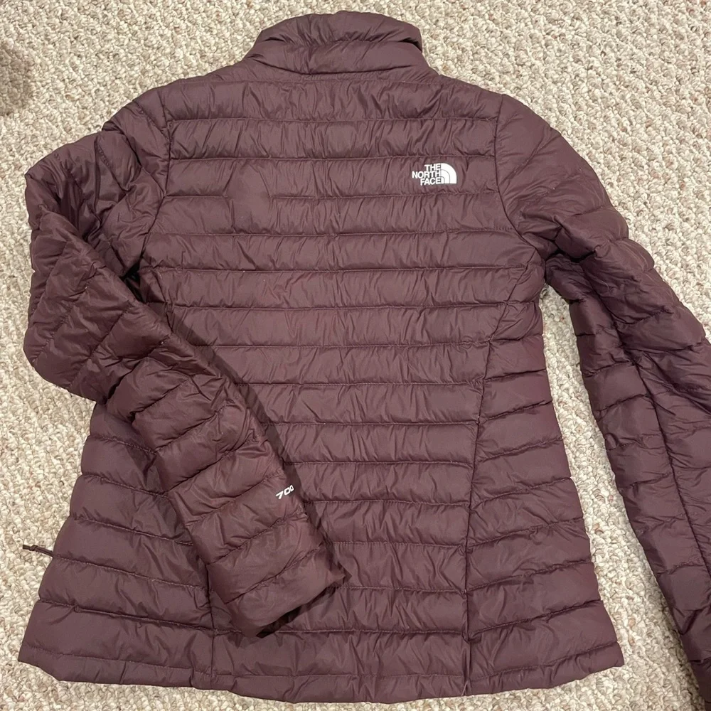 North Face Women's Purple Jacket - Picture 4 of 4